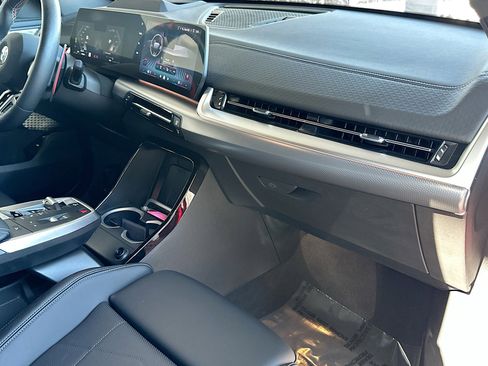 Certified 2025 BMW X2 M35i image 30