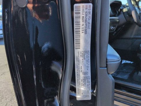 Used 2023 Jeep Grand Cherokee Altitude image 35