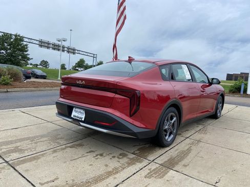Used 2025 Kia K4 FWD image 15