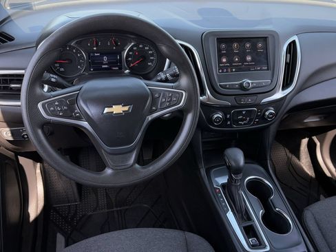 Used 2023 Chevrolet Equinox LT FWD image 12