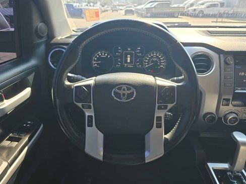 Used 2018 Toyota Tundra Limited w/ Limited Premium Package AWD/4WD image 11
