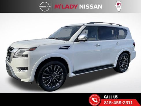 Used 2024 Nissan Armada Platinum w/ Captain's Chairs Package image 3