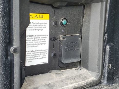 Used 2023 Ford F150 XLT w/ Equipment Group 302A High image 9