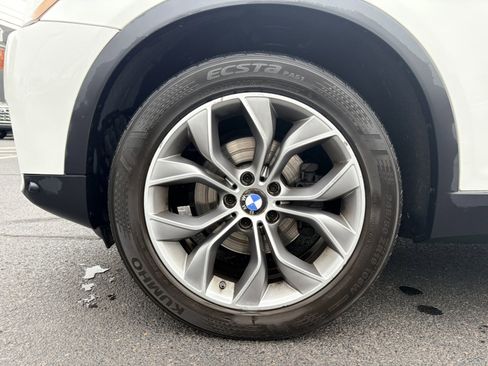 Used 2015 BMW X4 xDrive28i AWD/4WD image 9
