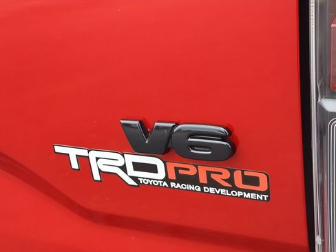 Certified 2022 Toyota Tacoma Limited RWD image 26