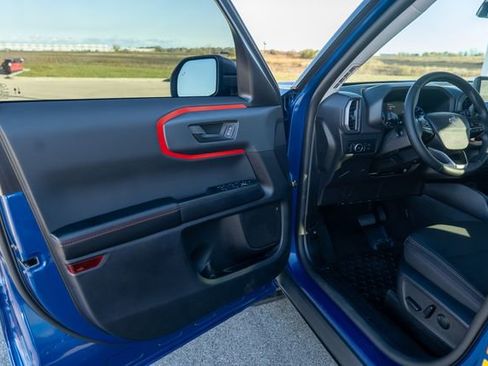 Used 2024 Ford Bronco Sport Free Wheeling w/ Convenience Package image 19