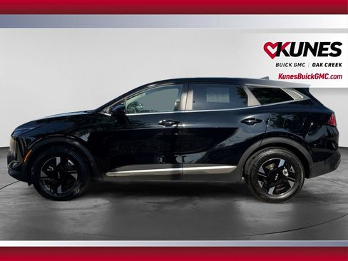 Used 2026 Kia Sportage LX FWD image 6