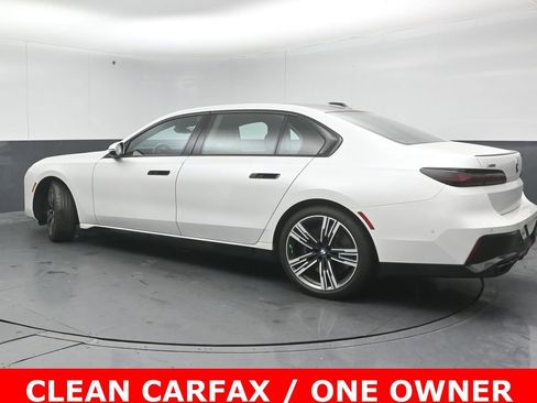 Used 2023 BMW 760i xDrive w/ Luxury Rear Seating Package AWD/4WD image 5