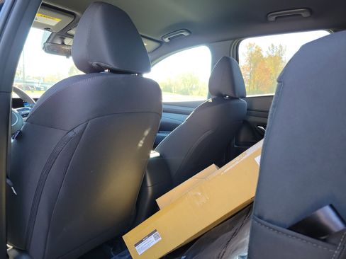 New 2026 Hyundai Santa Cruz SE image 14