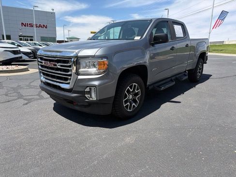 Used 2022 GMC Canyon AT4 AWD/4WD image 8