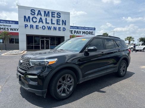 Used 2022 Ford Explorer XLT w/ Equipment Group 202A RWD image 1