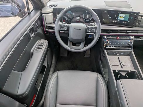Used 2026 Hyundai Santa Fe Calligraphy FWD image 19