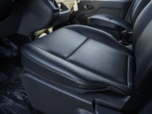 New 2026 Ford Transit 250 Low Roof w/ Load Area Protection Package image 34