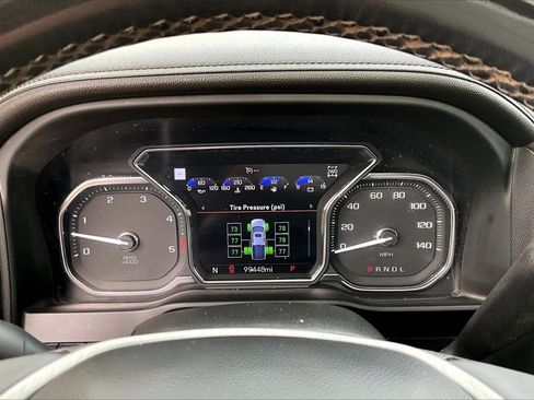 Used 2023 GMC Sierra 3500 Denali w/ Denali Ultimate Package image 10