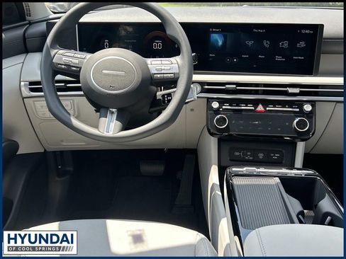 New 2026 Hyundai Tucson SEL FWD image 22