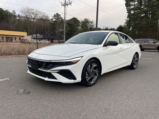 Certified 2025 Hyundai Elantra Sport w/ Cargo Package video 2