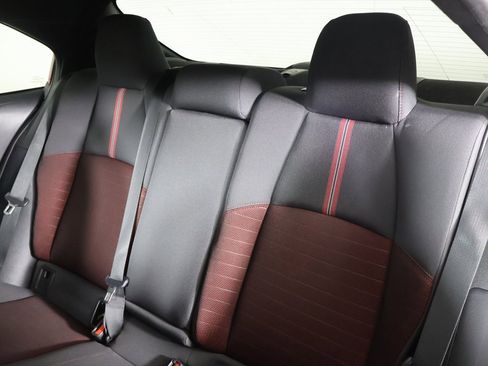 Used 2024 Toyota Corolla SE image 27