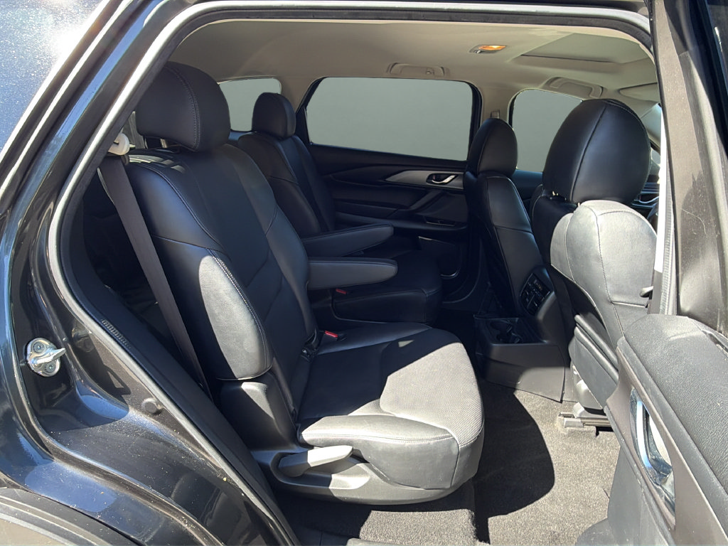 Used 2020 MAZDA CX-9 Touring w/ Touring Premium Package FWD image 25