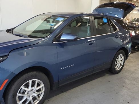 Used 2024 Chevrolet Equinox LT AWD/4WD image 9