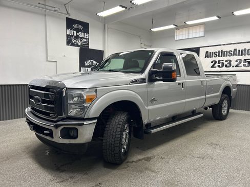 Used 2014 Ford F350 Lariat w/ Lariat Ultimate Package AWD/4WD image 3