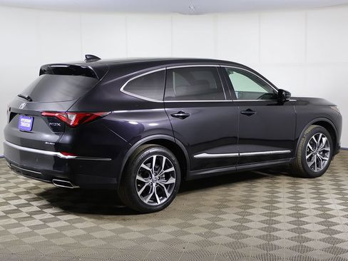 Used 2023 Acura MDX SH-AWD w/ Technology Package image 13