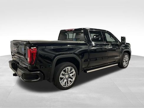 Used 2025 GMC Sierra 1500 Denali w/ Denali Reserve Package AWD/4WD image 7