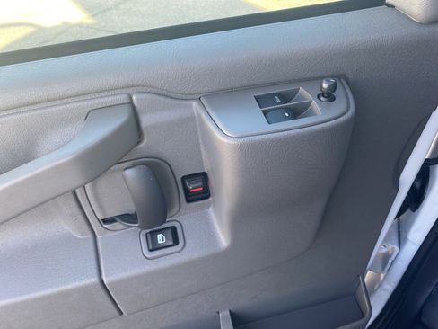 New 2025 Chevrolet Express 3500 Extended w/ Driver Convenience Package image 18