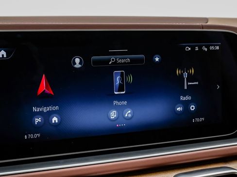 Used 2024 Mercedes-Benz Maybach GLS 600 4MATIC image 23