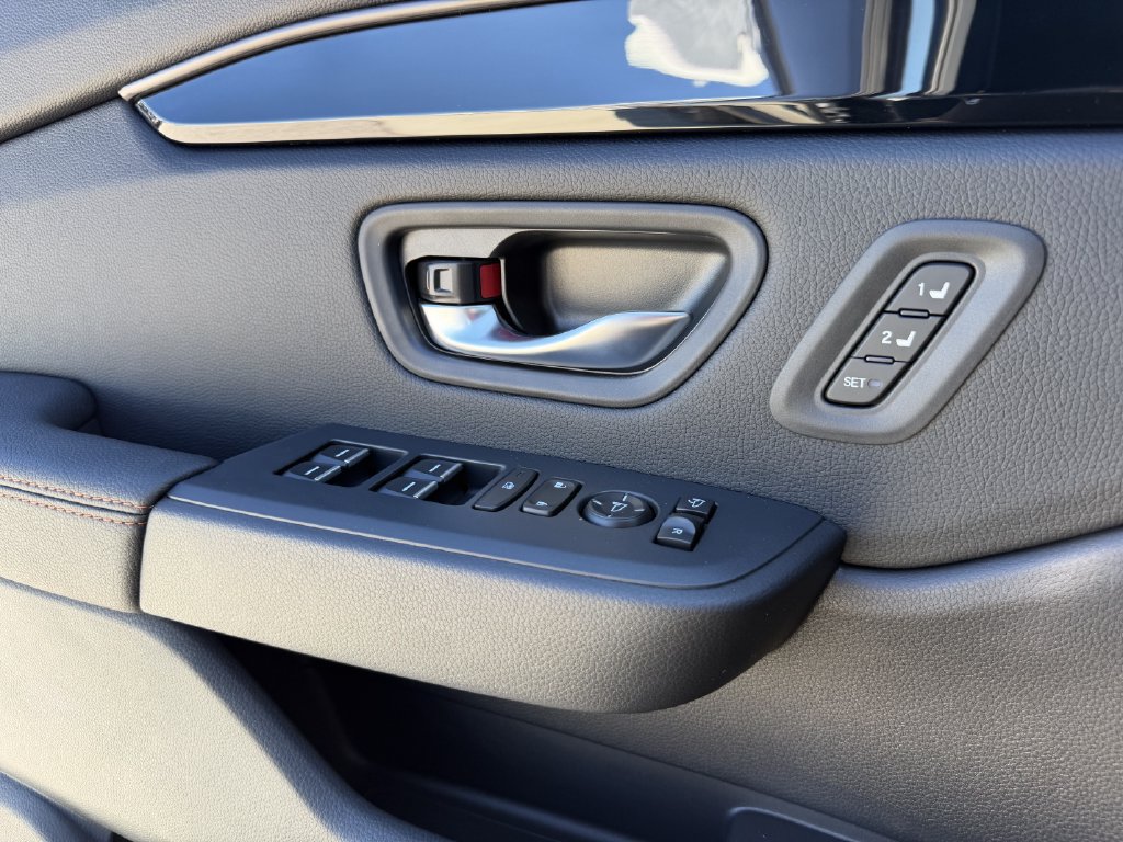 New 2026 Honda Pilot TrailSport image 24