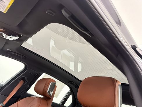 Certified 2023 BMW 740i image 13