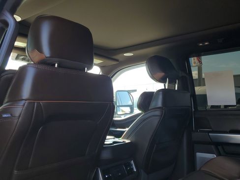 Used 2024 Ford F250 King Ranch image 13