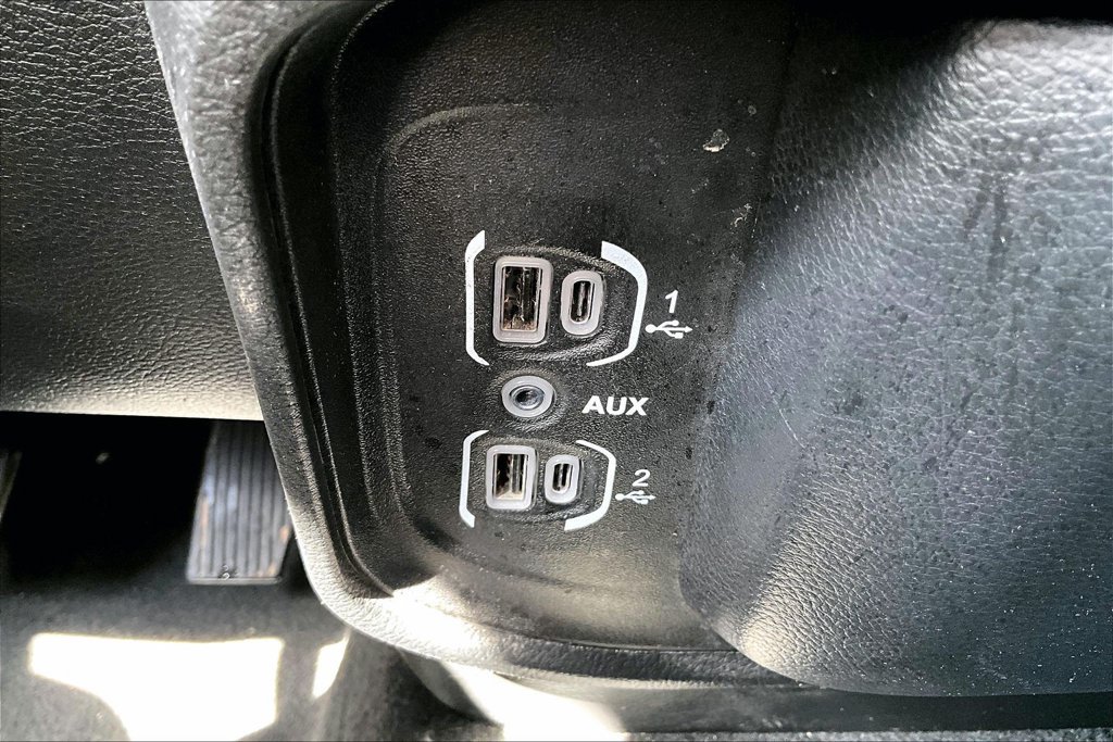Used 2024 RAM 1500 Big Horn AWD/4WD image 33
