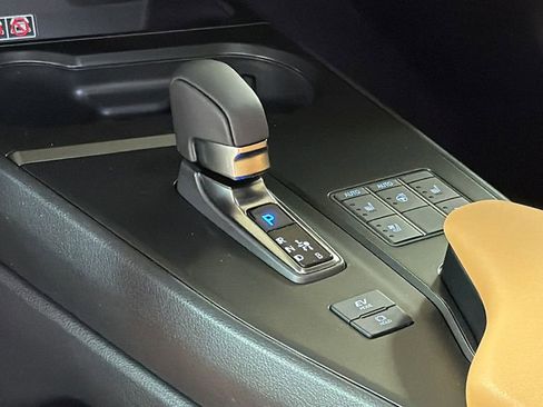 New 2026 Lexus UX 300h AWD image 14