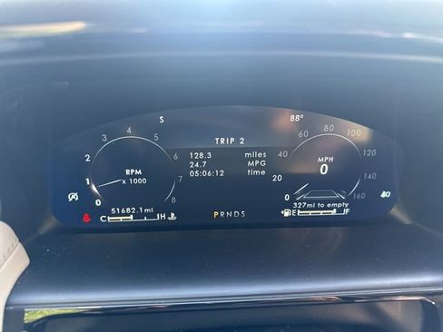 Used 2022 Lincoln Nautilus Reserve FWD image 13