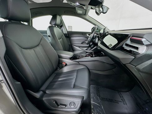 Used 2025 Audi A5 2.0T Premium w/ Convenience Package image 8