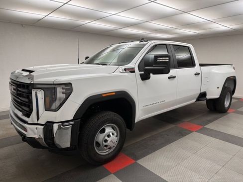 New 2026 GMC Sierra 3500 Pro w/ 1SA Pro Safety Plus Package image 3