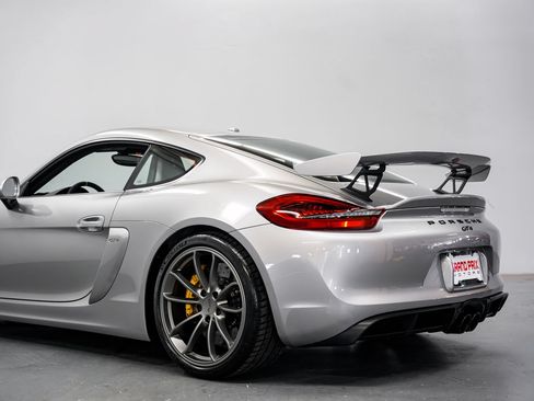 Used 2016 Porsche Cayman GT4 RWD image 30