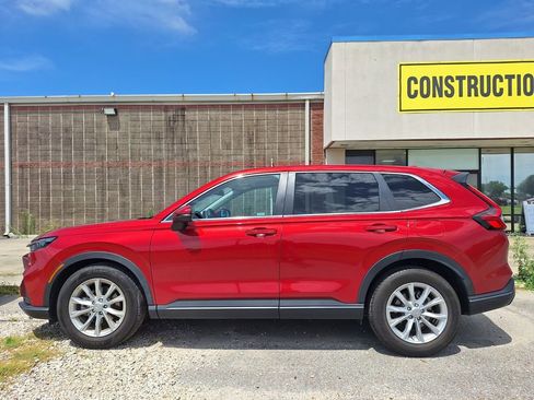 Used 2024 Honda CR-V EX-L image 5