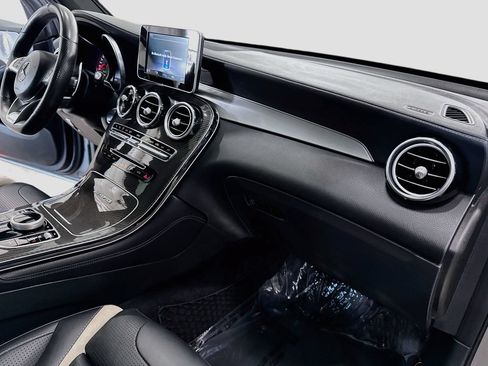 Used 2018 Mercedes-Benz GLC 63 AMG S image 35