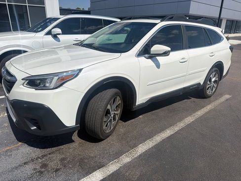 Used 2021 Subaru Outback Limited AWD/4WD image 1