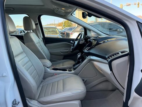 Used 2016 Ford C-MAX Energi SEL w/ Equipment Group 302A image 28