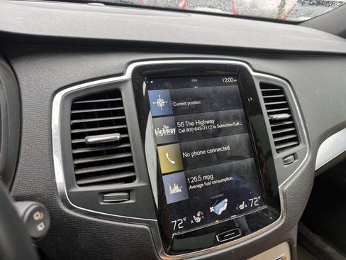 Used 2018 Volvo XC90 T5 Momentum w/ Convenience Package image 20