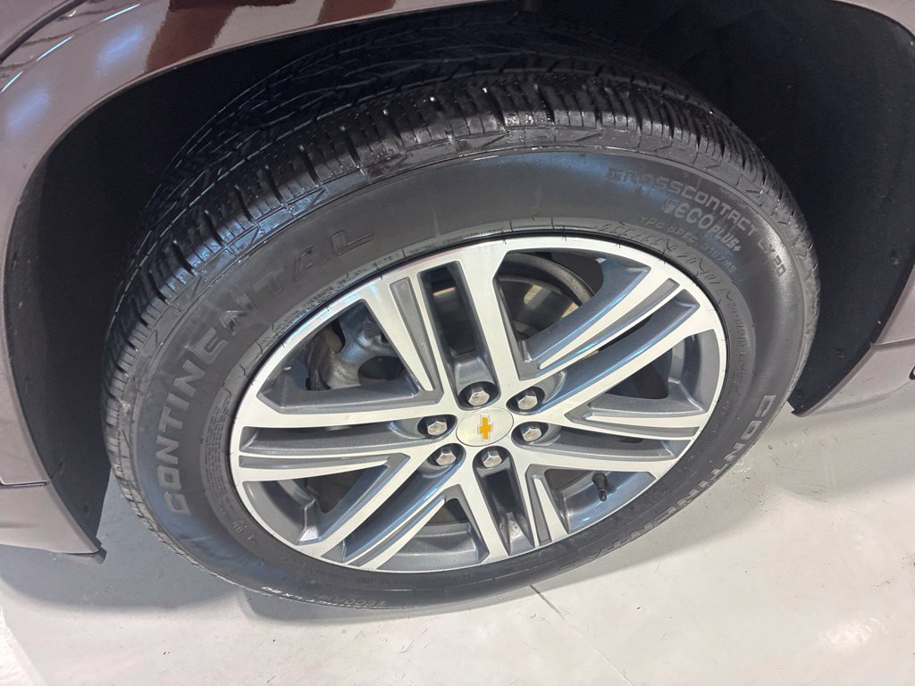 Used 2023 Chevrolet Traverse High Country w/ LPO, Floor Liner Package AWD/4WD image 11