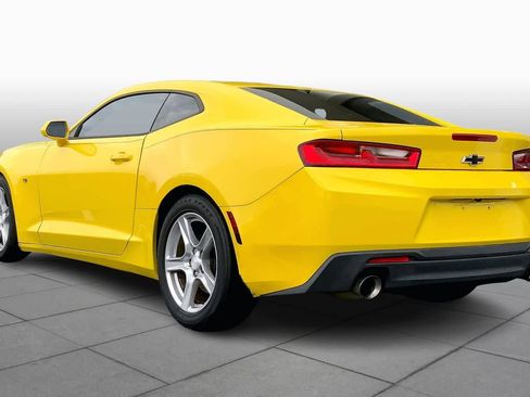 Used 2016 Chevrolet Camaro LT w/ Technology Package image 11