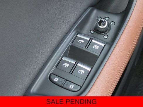 Used 2023 Audi Q7 2.0T Premium Plus w/ Premium Plus Package AWD/4WD image 21