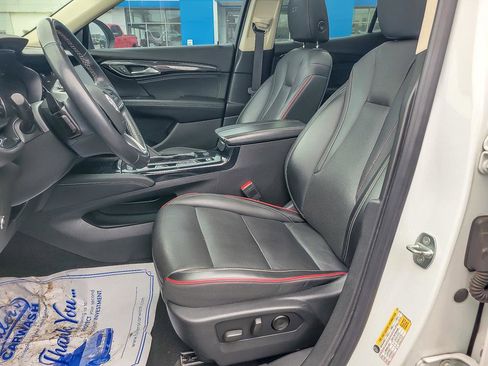 Certified 2022 Buick Envision Essence w/ Sport Touring Package image 10