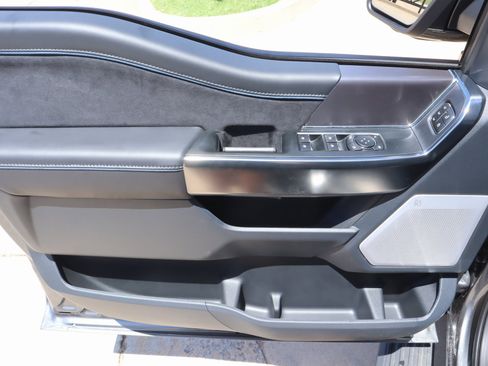 New 2025 Ford F150 Platinum w/ Equipment Group 702A High image 18