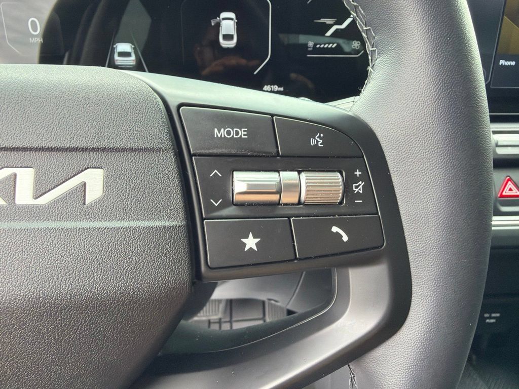 Used 2025 Kia K4 EX FWD image 8