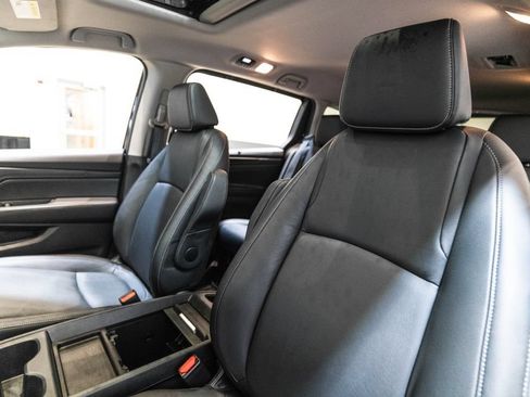 Used 2024 Honda Odyssey EX-L image 6