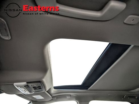 New 2026 Nissan Rogue Platinum image 23